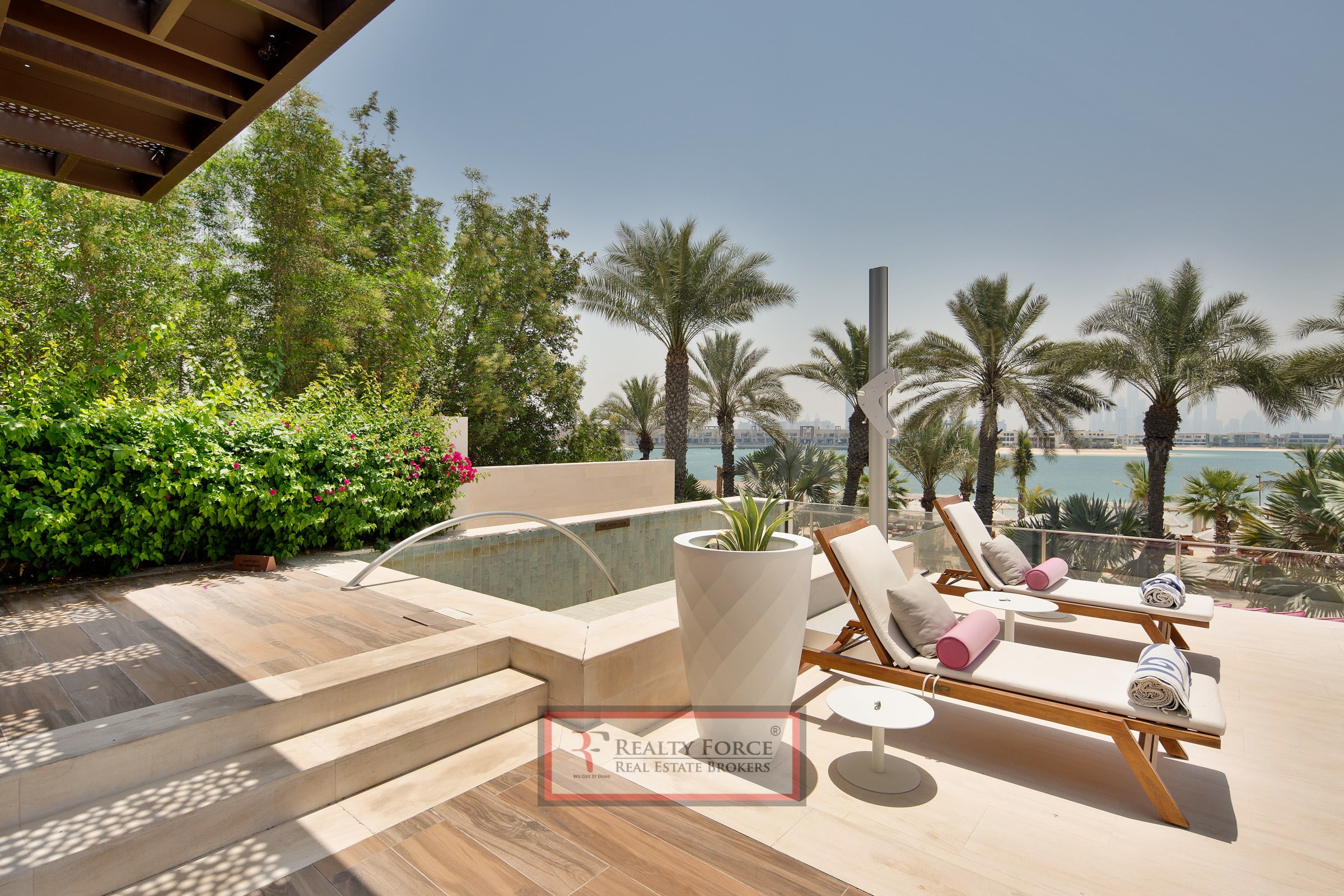 FULL SEA VIEW | 2BR | LUXURY – RESIDENCE